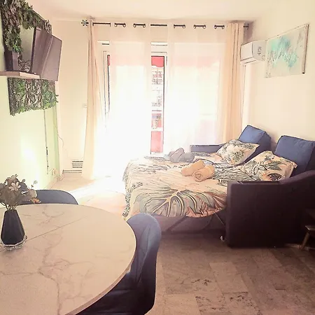 F1 Proche Du Tramway Et Plages 아파트 니스